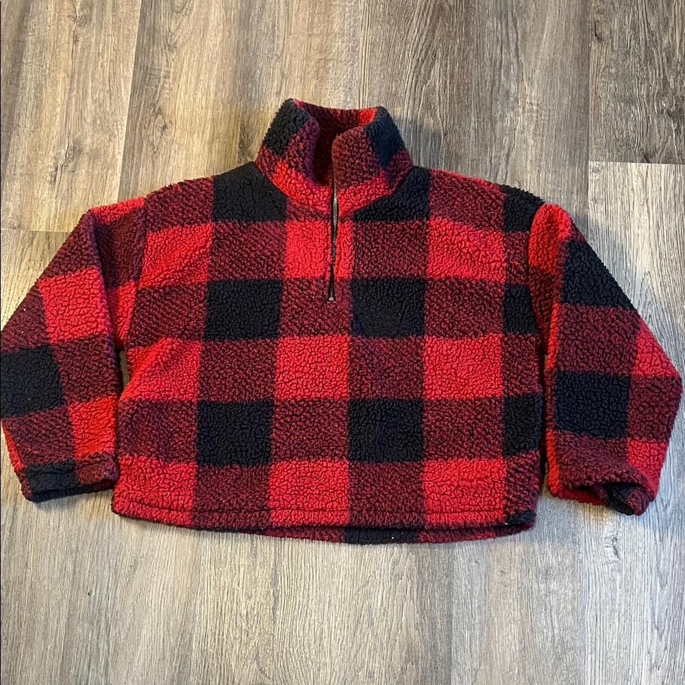 Thread & Supply Red and Black Plaid Fleece 1/4 Zip Pullover Size Large